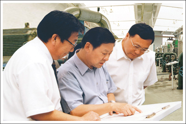 內蒙古自治區黨委書記儲波一行視察金河